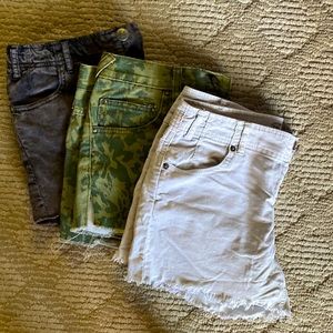 Free people cut off shorts bundle. Size 26. EUC.